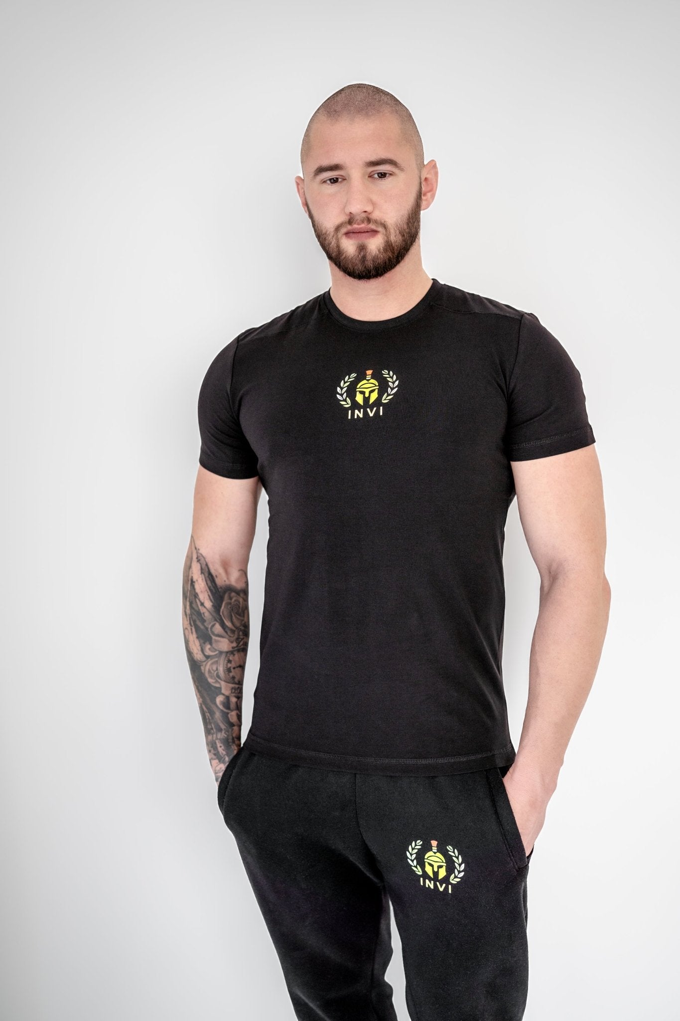 T-shirt sportowy INVI